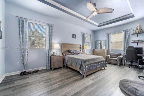 Casa en venta en Homestead, Florida, 4 dormitorios, 282.24 m2 № 1699493 - foto 20