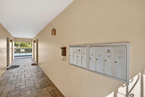 Copropriété à louer à Coral Gables, Floride: 3 chambres, 130.34 m2 № 1991569 - photo 24