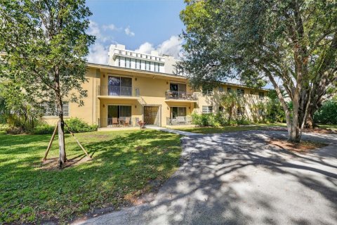 Copropriété à louer à Coral Gables, Floride: 3 chambres, 130.34 m2 № 1991569 - photo 29
