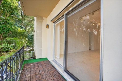 Copropriété à louer à Coral Gables, Floride: 3 chambres, 130.34 m2 № 1991569 - photo 20