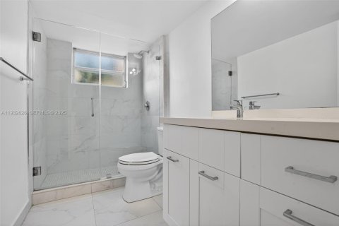 Copropriété à louer à Coral Gables, Floride: 3 chambres, 130.34 m2 № 1991569 - photo 15