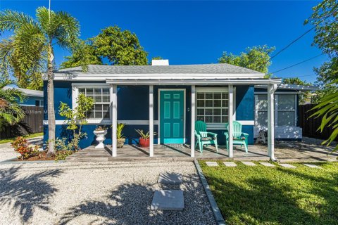 Villa ou maison à vendre à Miami, Floride: 3 chambres, 76.55 m2 № 1956971 - photo 1
