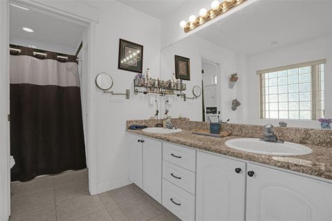 Casa en venta en Oakland, Florida, 3 dormitorios, 145.95 m2 № 2383389 - foto 14