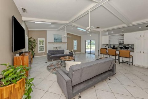 Villa ou maison à vendre à Nokomis, Floride: 3 chambres, 191.75 m2 № 2150181 - photo 4