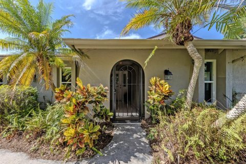 Villa ou maison à vendre à Nokomis, Floride: 3 chambres, 191.75 m2 № 2150181 - photo 2