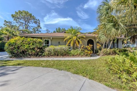 Villa ou maison à Nokomis, Floride 3 chambres, 191.75 m2 № 2150181