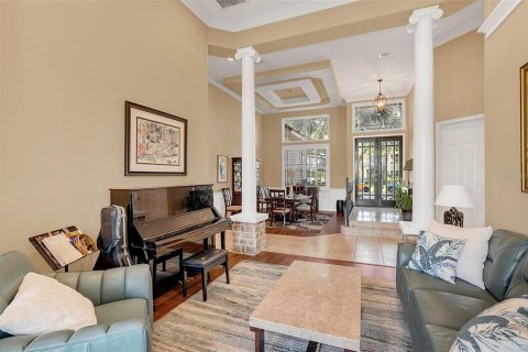 House in Orlando, Florida 4 bedrooms, 361.39 sq.m. № 1733795 - photo 7