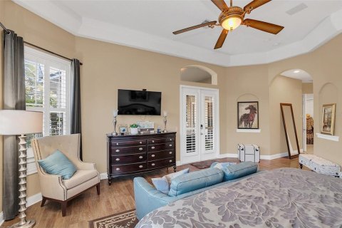 House in Orlando, Florida 4 bedrooms, 361.39 sq.m. № 1733795 - photo 16
