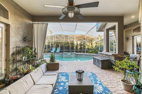 House in Orlando, Florida 4 bedrooms, 361.39 sq.m. № 1733795 - photo 26
