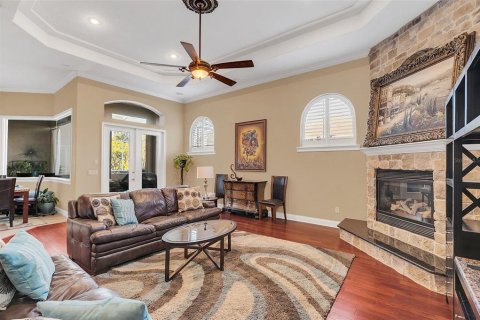 House in Orlando, Florida 4 bedrooms, 361.39 sq.m. № 1733795 - photo 9