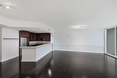 Copropriété à vendre à Tampa, Floride: 2 chambres, 115.38 m2 № 2285596 - photo 10