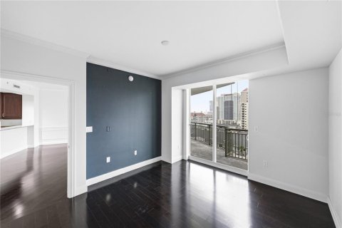 Copropriété à vendre à Tampa, Floride: 2 chambres, 115.38 m2 № 2285596 - photo 24