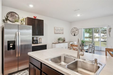 House in Tavares, Florida 4 bedrooms, 171.5 sq.m. № 1583876 - photo 10