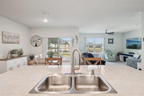 House in Tavares, Florida 4 bedrooms, 171.5 sq.m. № 1583876 - photo 14