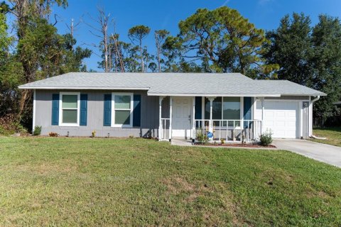 House in North Port, Florida 3 bedrooms, 106.56 sq.m. № 1761248 - photo 1