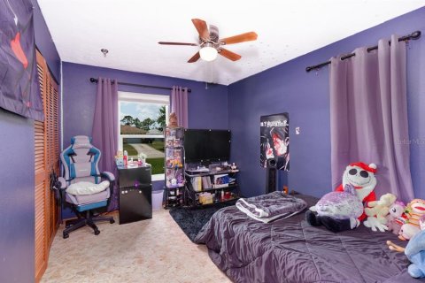 House in North Port, Florida 3 bedrooms, 106.56 sq.m. № 1761248 - photo 11