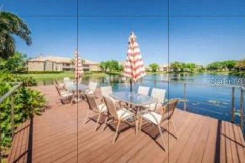 Condo in Saint Petersburg, Florida, 1 bedroom № 2214250 - photo 30