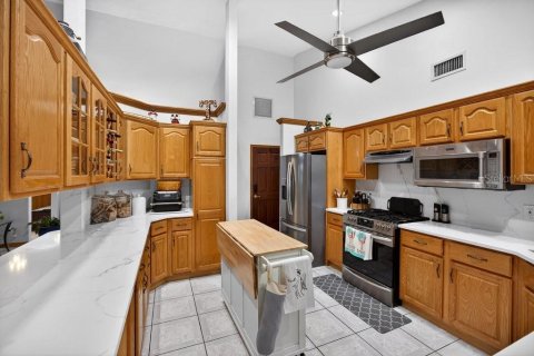 House in Palm Coast, Florida 3 bedrooms, 240.15 sq.m. № 2199309 - photo 9