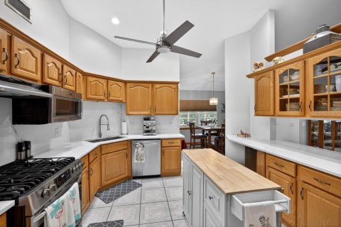 House in Palm Coast, Florida 3 bedrooms, 240.15 sq.m. № 2199309 - photo 8