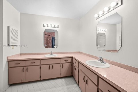 Casa en venta en Vero Beach, Florida, 3 dormitorios, 174.19 m2 № 2046405 - foto 24