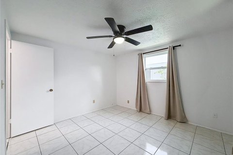 Villa ou maison à vendre à Port Richey, Floride: 3 chambres, 135.64 m2 № 2215641 - photo 28