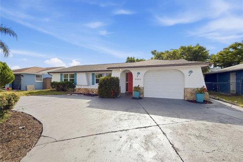 Villa ou maison à vendre à Port Richey, Floride: 3 chambres, 135.64 m2 № 2215641 - photo 2