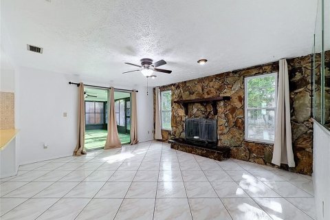 Villa ou maison à vendre à Port Richey, Floride: 3 chambres, 135.64 m2 № 2215641 - photo 18