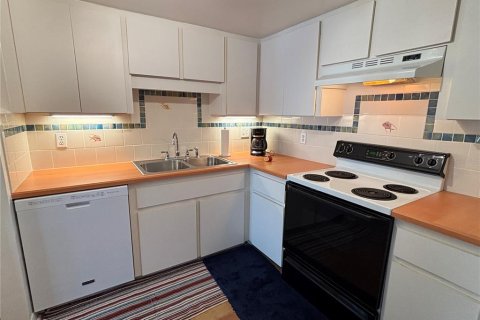 Copropriété à vendre à Ormond Beach, Floride: 2 chambres, 116.31 m2 № 1634791 - photo 10