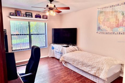 House in Gainesville, Florida 5 bedrooms, 324.97 sq.m. № 1853175 - photo 20