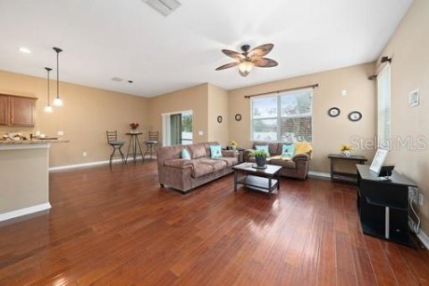 Touwnhouse à vendre à Tampa, Floride: 3 chambres, 163.14 m2 № 1540961 - photo 7