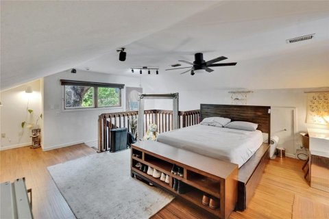 Casa en venta en Saint Petersburg, Florida, 3 dormitorios, 194.63 m2 № 1767053 - foto 22