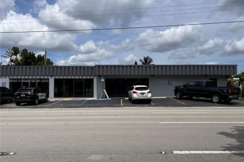 Commercial property in Hollywood, Florida № 1763804 - photo 26