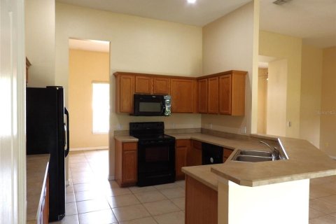 Casa en alquiler en Kissimmee, Florida, 3 dormitorios, 190.08 m2 № 1838840 - foto 25
