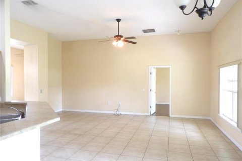 Casa en alquiler en Kissimmee, Florida, 3 dormitorios, 190.08 m2 № 1838840 - foto 26