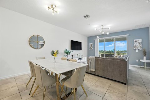 Condo in Davenport, Florida, 3 bedrooms  № 1840685 - photo 11