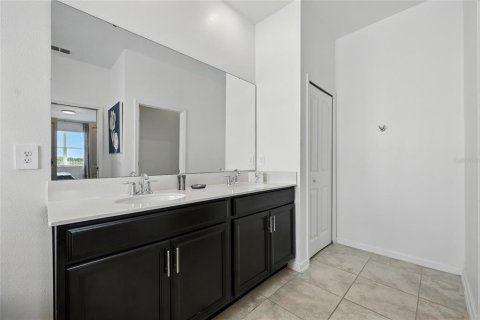 Condo in Davenport, Florida, 3 bedrooms  № 1840685 - photo 30