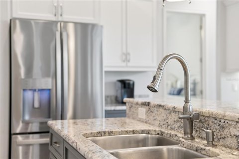 Casa en venta en Apopka, Florida, 4 dormitorios, 253.62 m2 № 2418876 - foto 21