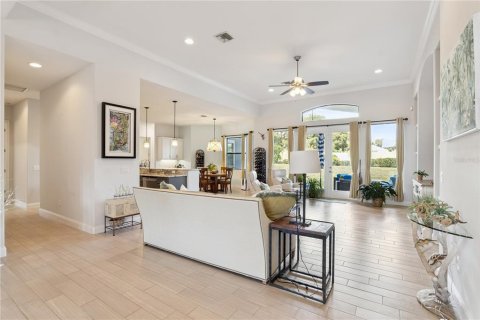 Casa en venta en Apopka, Florida, 4 dormitorios, 253.62 m2 № 2418876 - foto 14