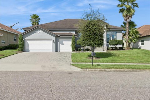 Casa en venta en Apopka, Florida, 4 dormitorios, 253.62 m2 № 2418876 - foto 3
