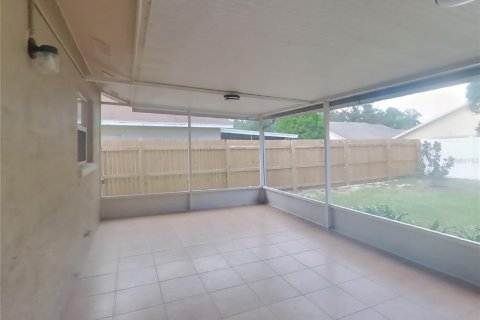 Casa en alquiler en Valrico, Florida, 3 dormitorios, 115.2 m2 № 1911810 - foto 15