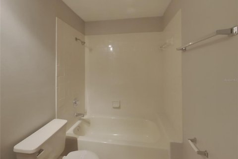 Casa en alquiler en Valrico, Florida, 3 dormitorios, 115.2 m2 № 1911810 - foto 13