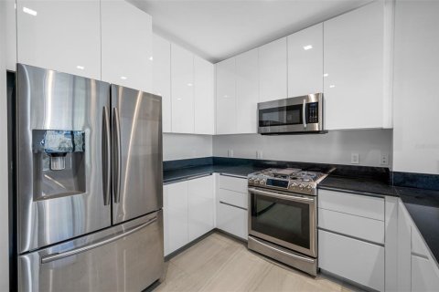 Copropriété à louer à Clearwater, Floride: 2 chambres, 109.53 m2 № 2415111 - photo 5