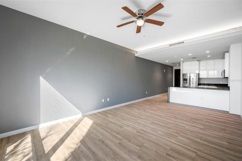 Copropriété à louer à Clearwater, Floride: 2 chambres, 109.53 m2 № 2415111 - photo 11