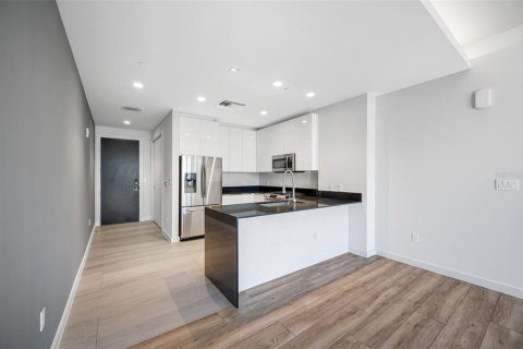 Copropriété à louer à Clearwater, Floride: 2 chambres, 109.53 m2 № 2415111 - photo 6