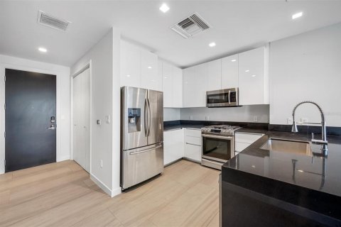 Copropriété à louer à Clearwater, Floride: 2 chambres, 109.53 m2 № 2415111 - photo 4