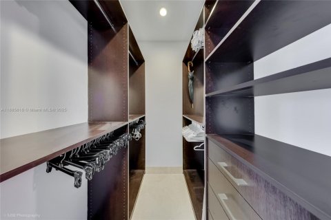Condominio en venta en Miami Beach, Florida, 2 dormitorios, 138.42 m2 № 1942337 - foto 19