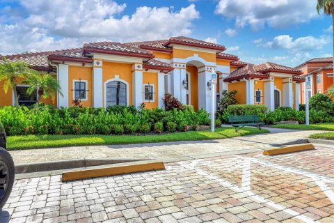 Купить кондоминиум в Сарасота, Флорида 7 комнат, 68.93м2, № 1879724 - фото 24