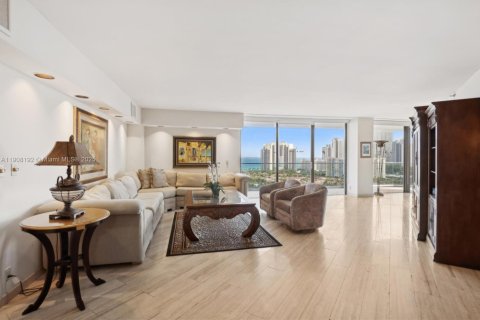 Condo in Aventura, Florida, 2 bedrooms  № 1964296 - photo 7