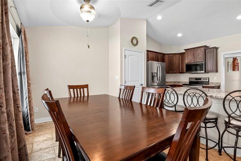 House in Sebastian, Florida 3 bedrooms, 189.06 sq.m. № 2431805 - photo 13