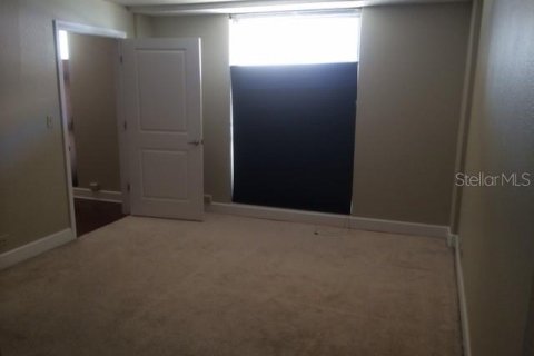 Condo in Orlando, Florida, 2 bedrooms  № 2166604 - photo 16